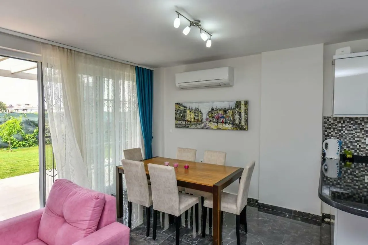 Villa Buket - Calis Beach Holiday Villa Rental With Private Pool Fethiye Türkiye