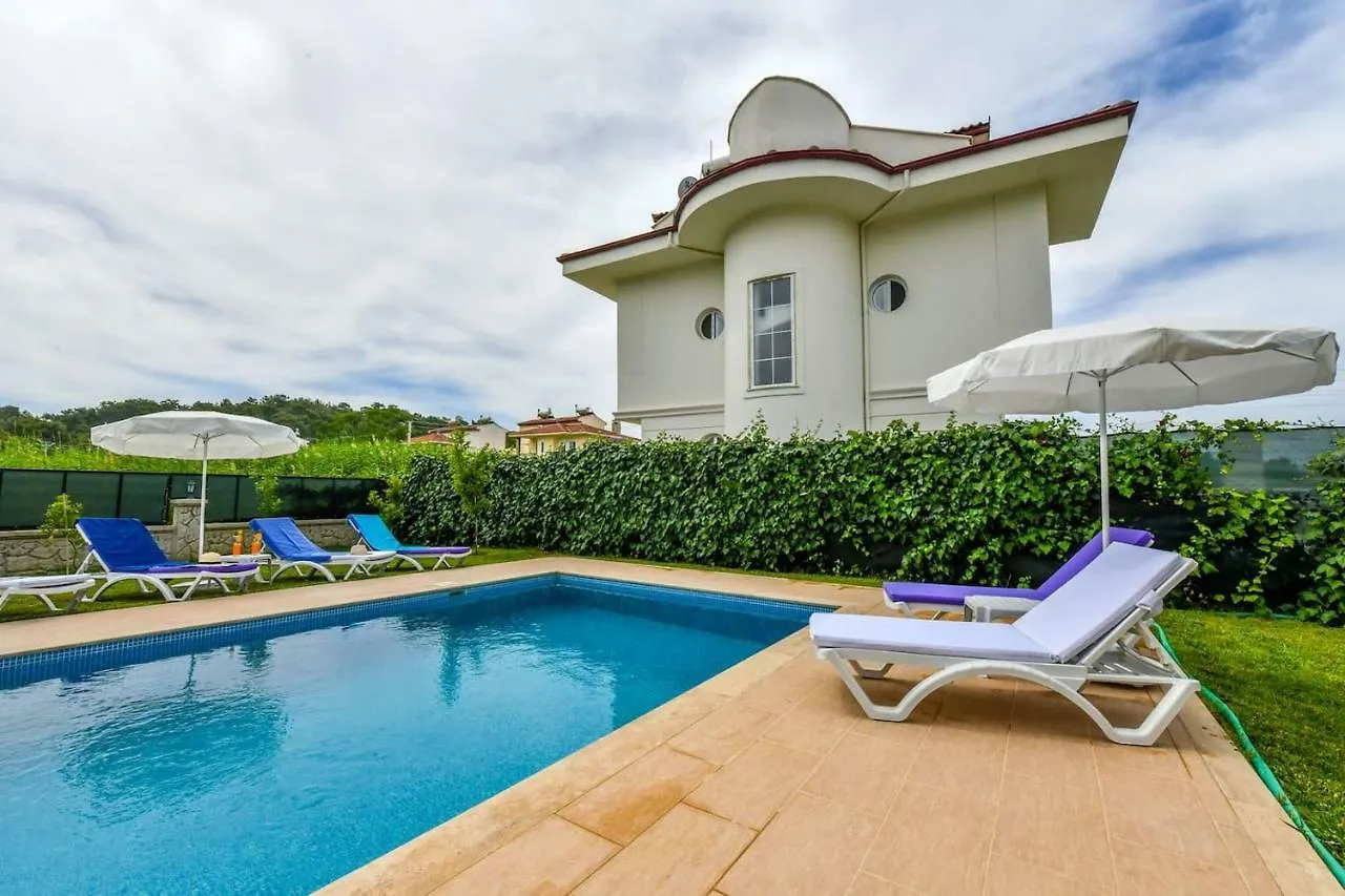 Villa Buket - Calis Beach Holiday Villa Rental With Private Pool Fethiye Türkiye